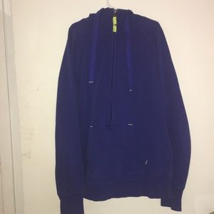 Women’s XS Champion sweatshirt.